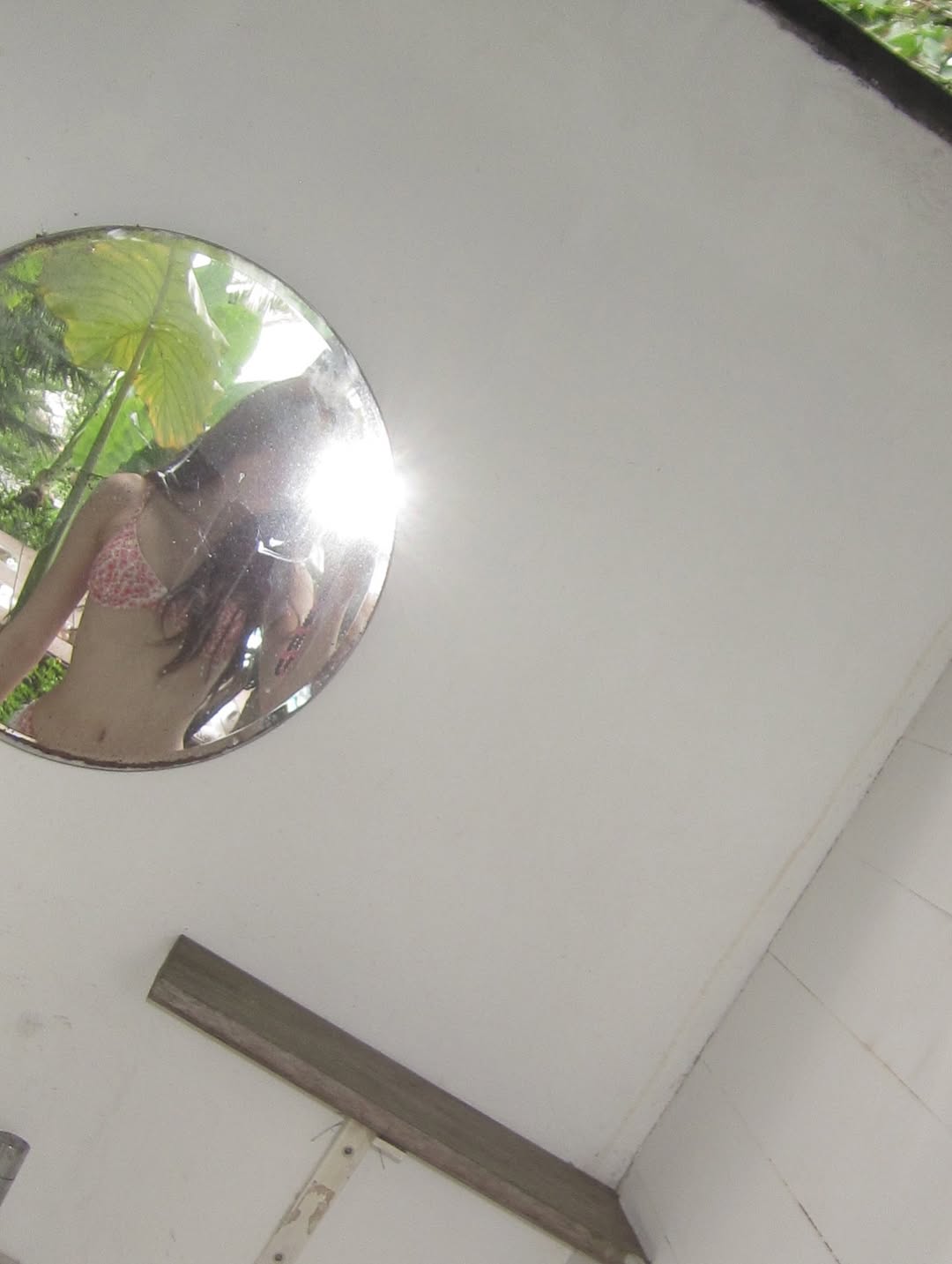 เอ็มม่า มาร์ตินี่ นางงามดีกรีนักร้องเกิร์ลกรุ๊ป O'Daisy