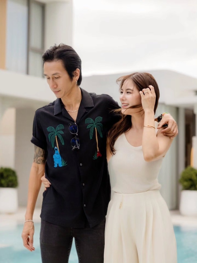 ตูน บอดี้สแลม เข้าผ่าตัดกระดูกคอกดทับเส้นประสาท