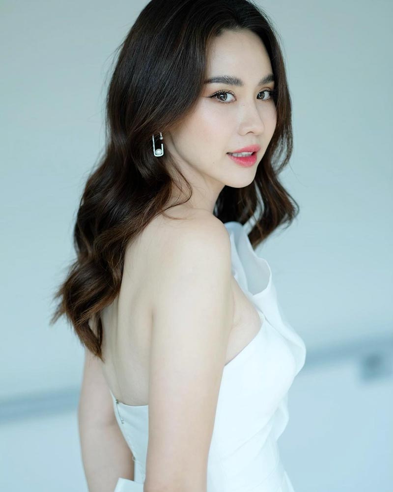 นุ้ย สุจิรา