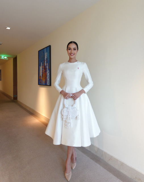 โอปอล สุชาตา