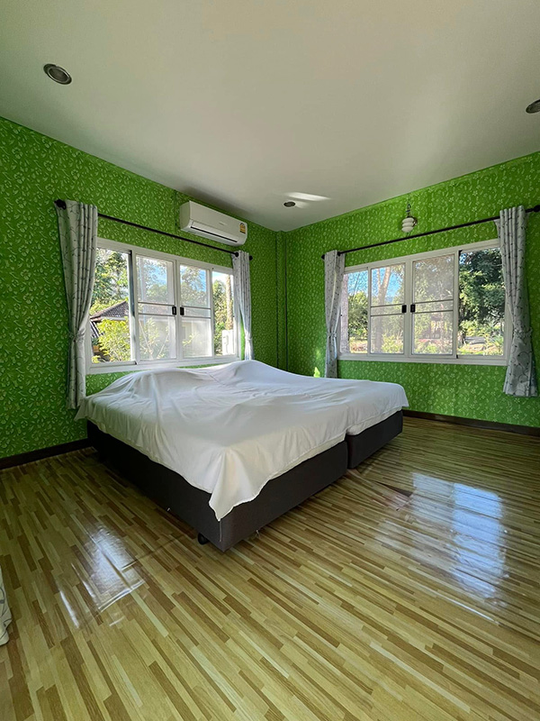 ห้องนอน ที่พักริมน้ำนครนายก สวนสมพร นครนายก