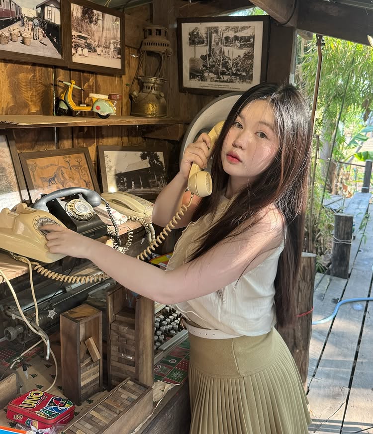 หมวยหลิน เน็ตไอดอลสุดอึ๋ม