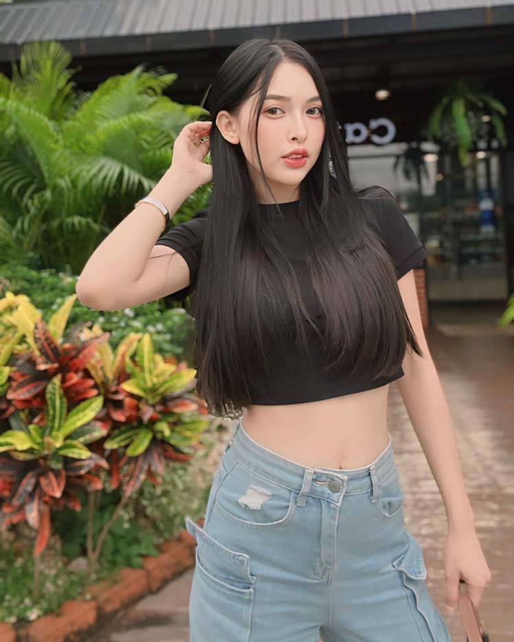 แพมมี่ สุธิดา