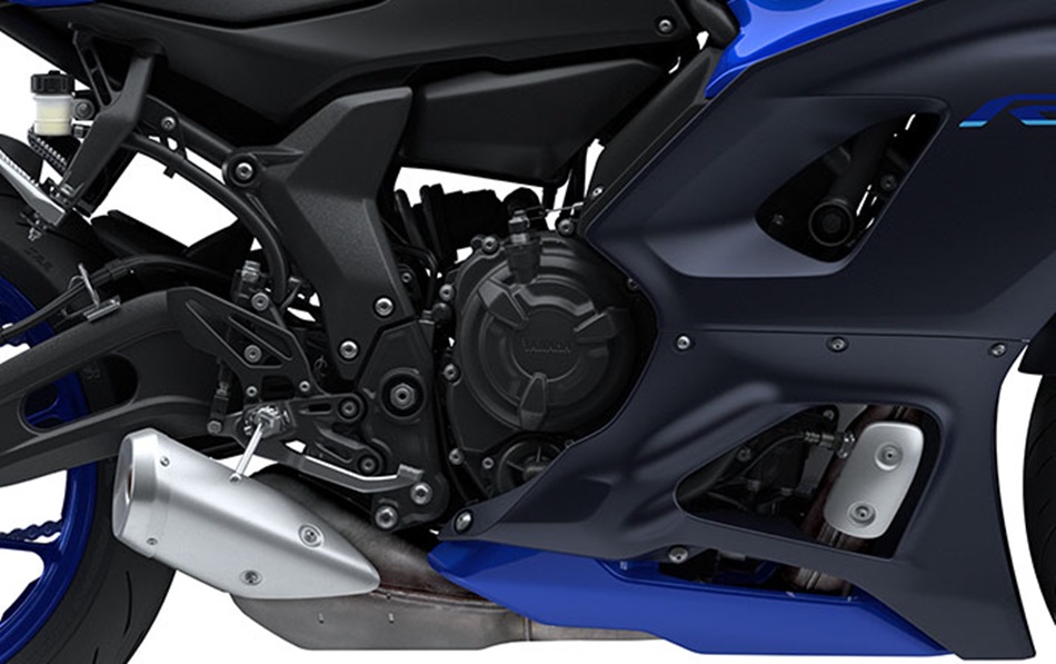 Yamaha R7 2023