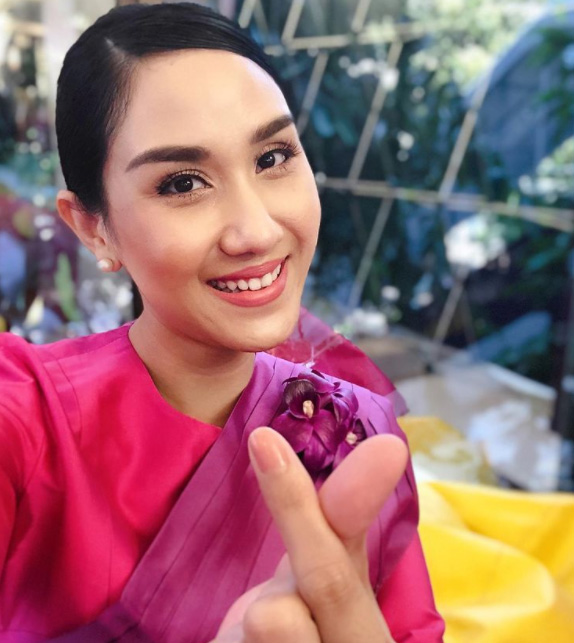 อดีตนักแสดง