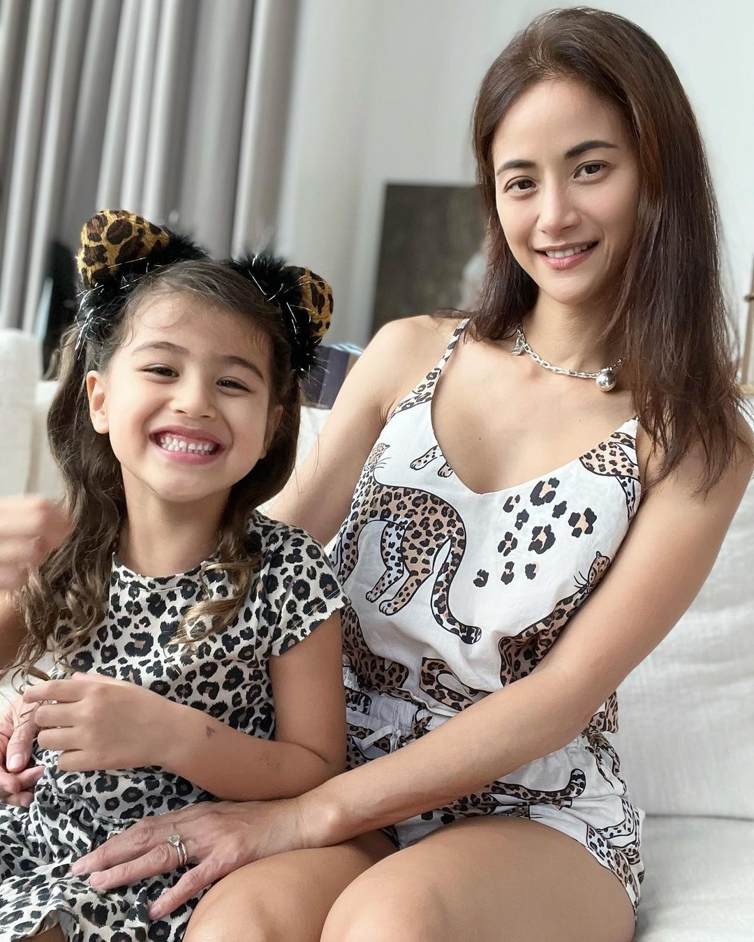 น้องทาเรีย ลูกสาว น้ำฝน กุลณัฐ