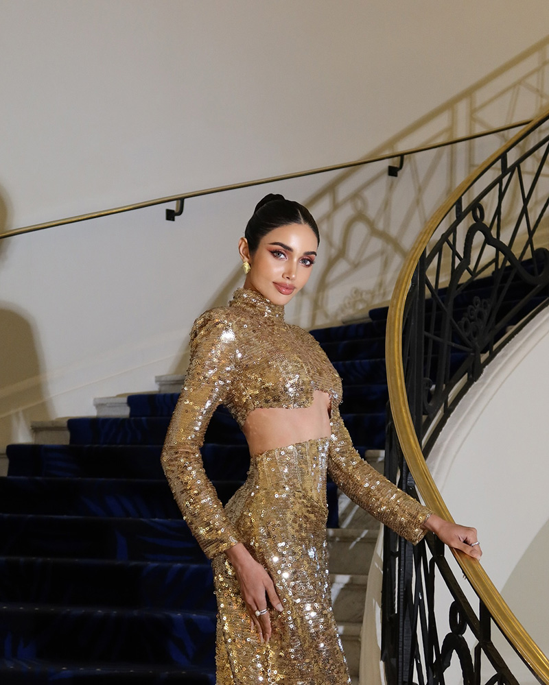 วีนา เปิดลุค 2 เดินพรมแดงเมืองคานส์ 2025