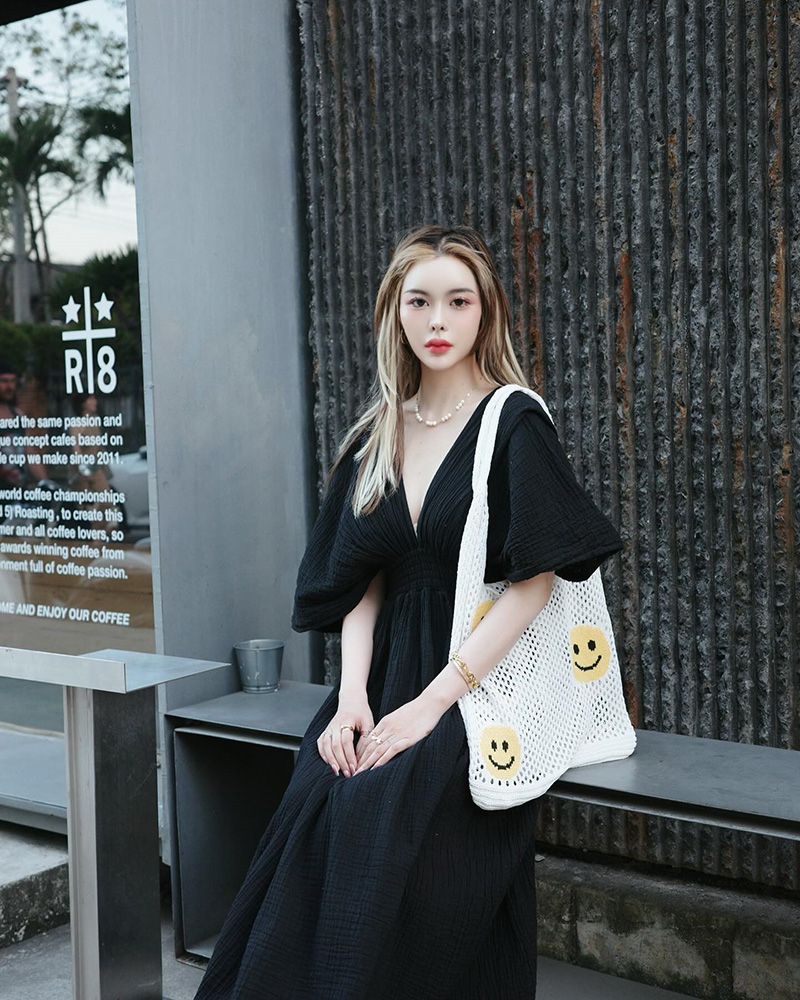 ไอซ์ ปรีชญา เปิดตำนานใหม่ กับความสวยแบบ AI