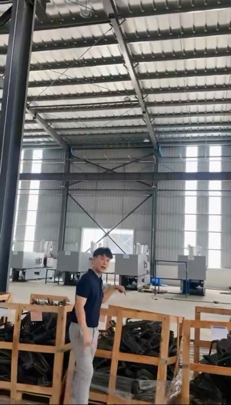 จ๊ะ นงผณี เปิดตัวแฟนชัด ๆ