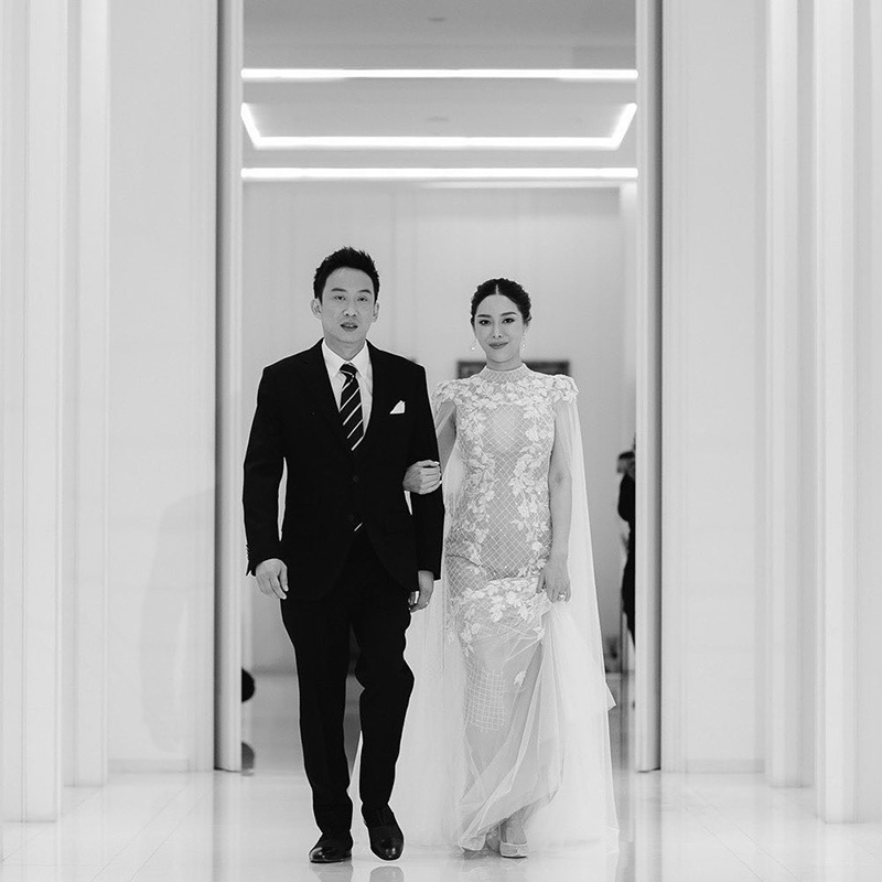 โอ๊ค พานทองแท้ 