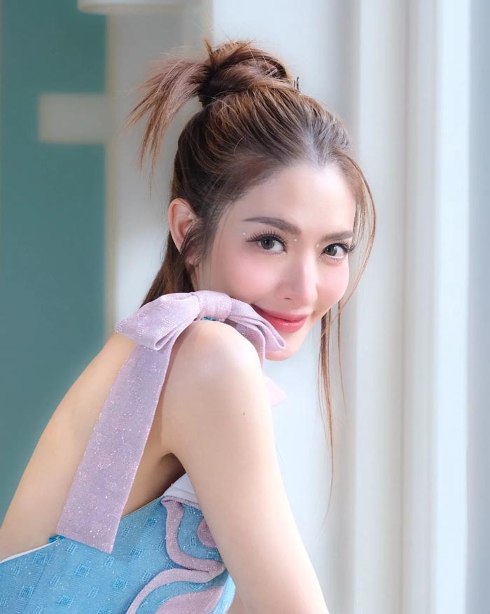 แอฟ ทักษอร