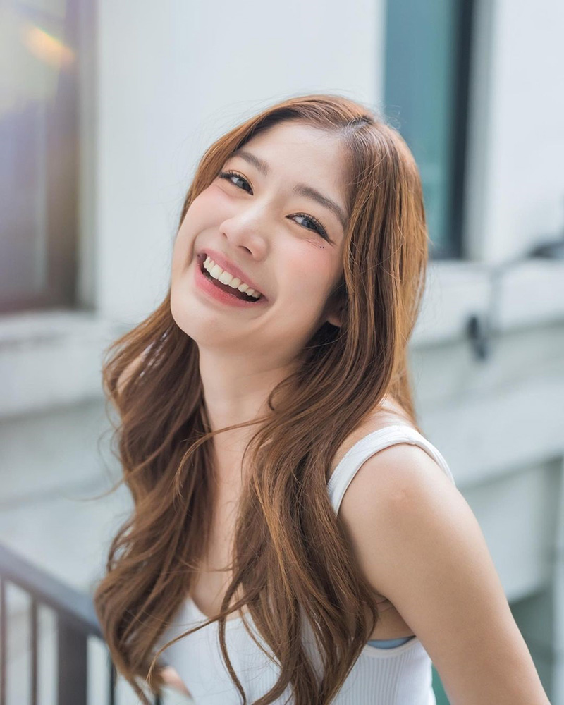 โอบ โอบนิธิ มะปราง อลิสา แชะภาพร่วมเฟรม แก๊งเพื่อน