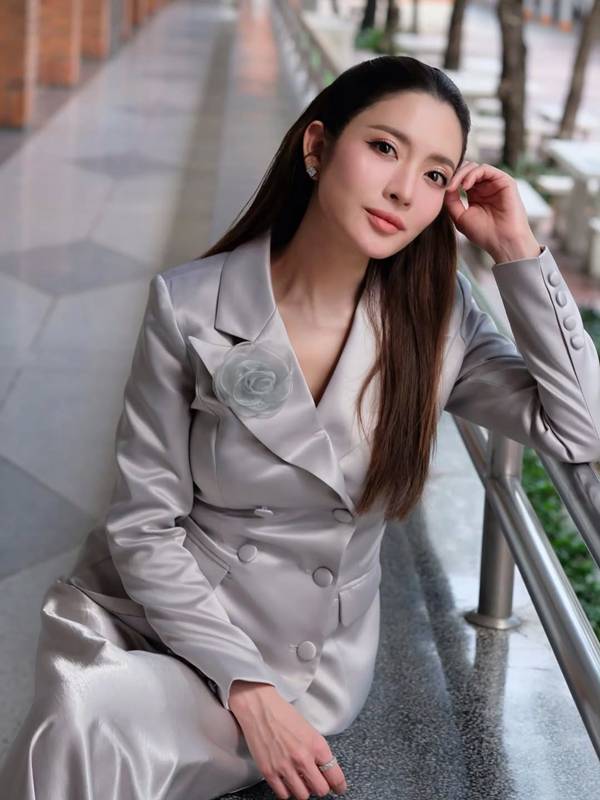 แอฟ ทักษอร และ นนกุล ชานน