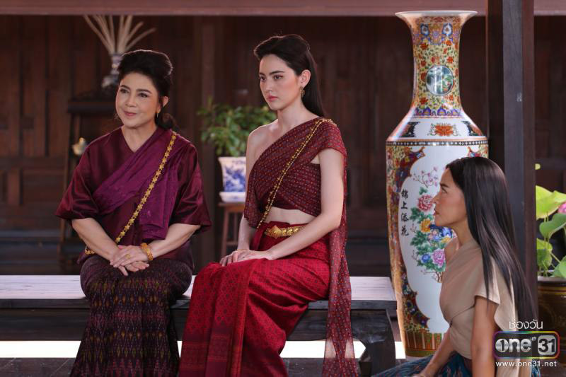 ใหม่ ดาวิกา