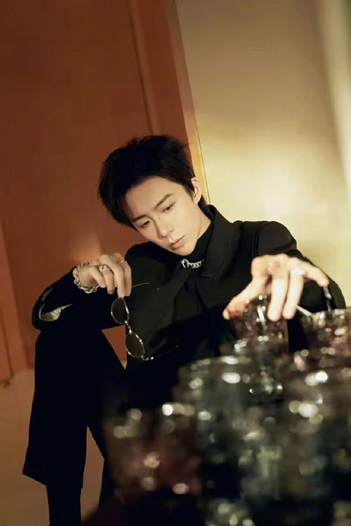 หลิวอวี่หนิง ประวัติ Liu Yu Ning