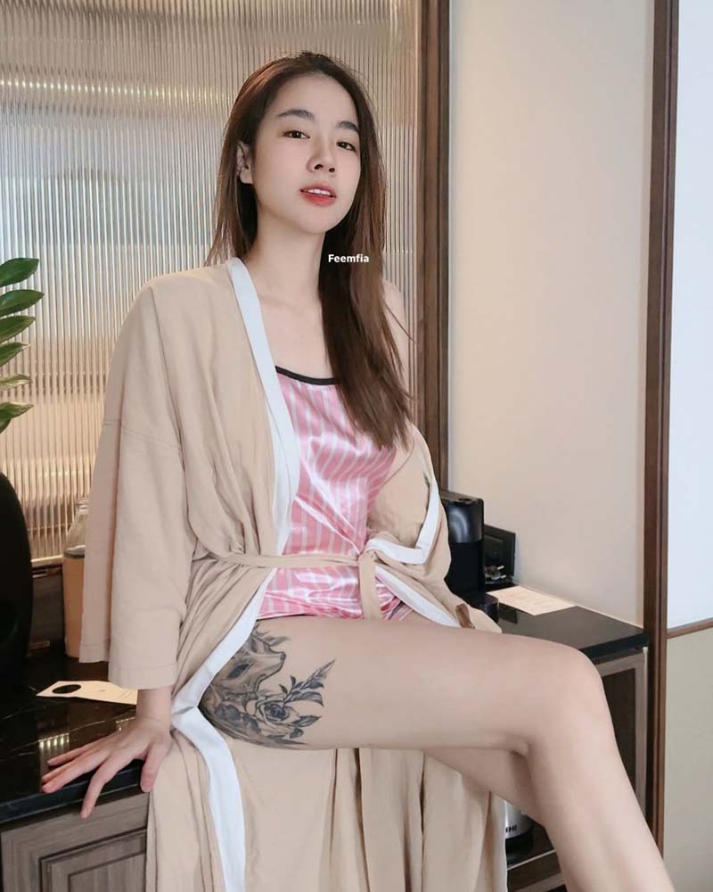 ฟีมเฟีย กชกร