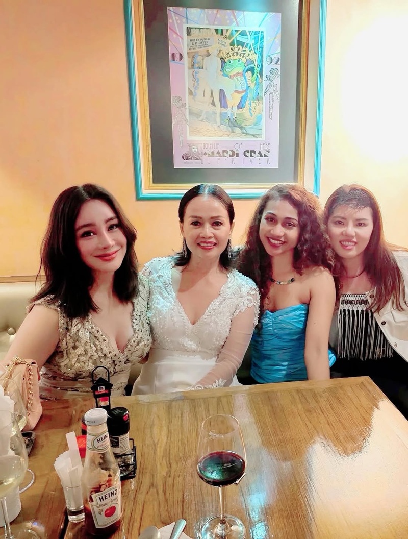 นิโคล เทริโอ