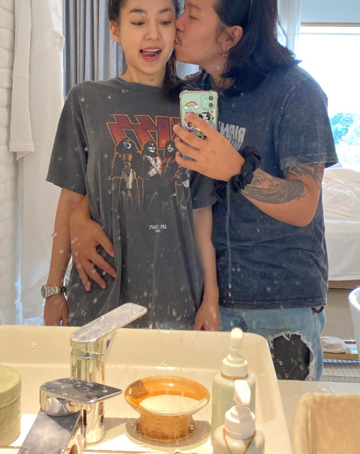 ตาต้า ชาติชาย ประวัติ