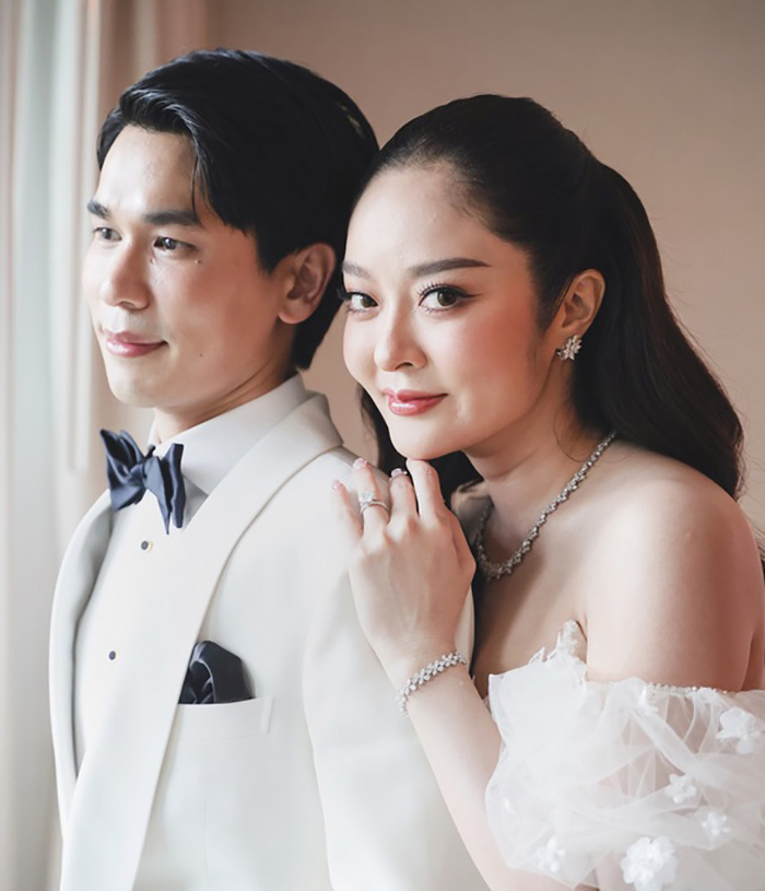 ภาพบรรยากาศ งานฉลองสมรสแก้มบุ๋ม พี่พีท 