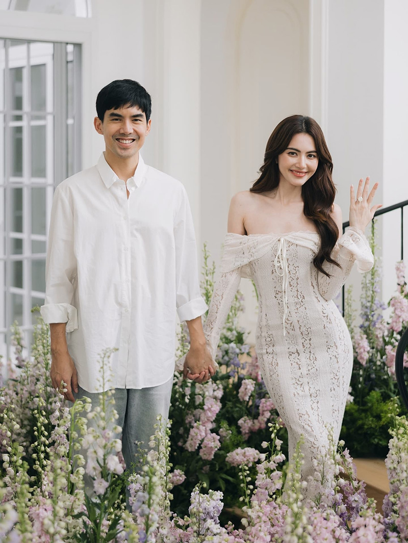 โบว์ เมลดา ขอ ใหม่ ดาวิกา ดูแหวน 15 กะรัต