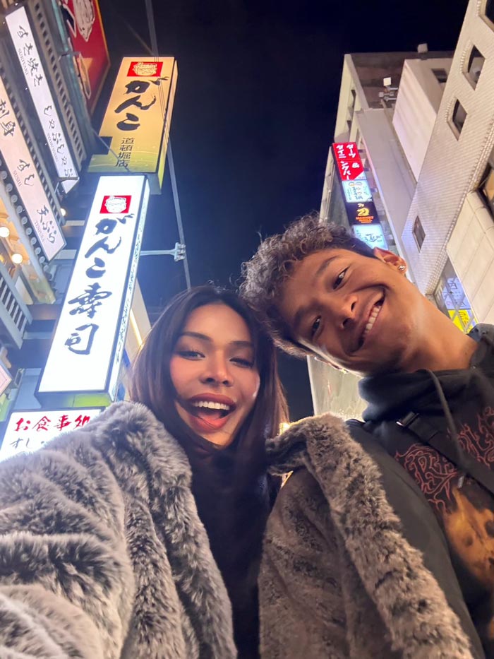 มิกซ์ เฉลิมศรี ฉลามจัส