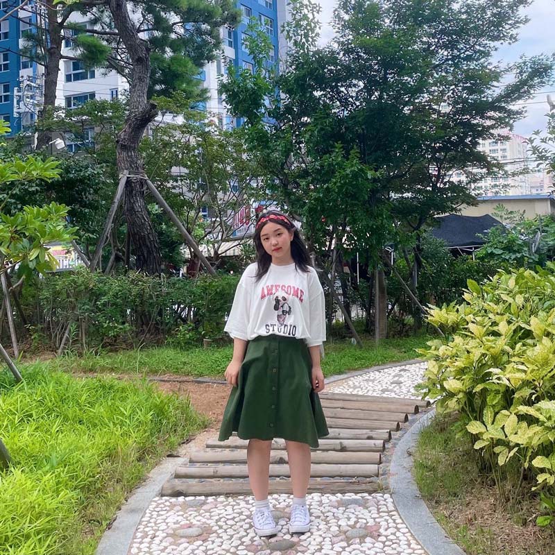 นักแสดงสาวหน้าเด็ก