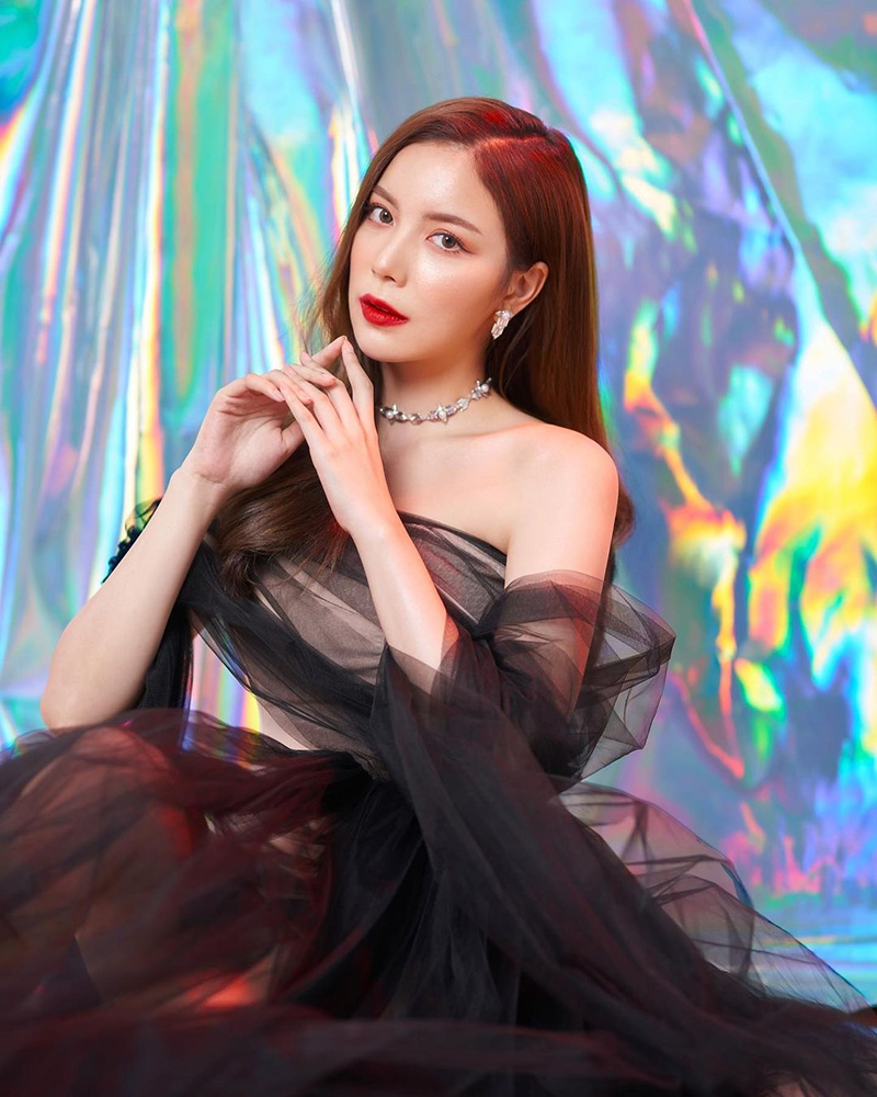 มุก วรนิษฐ์