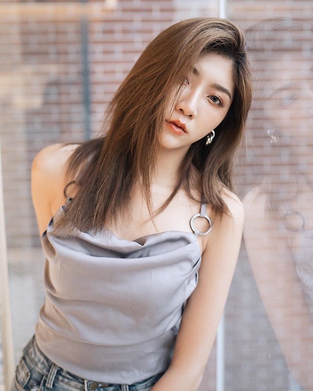 ชมพู่ ศศิ