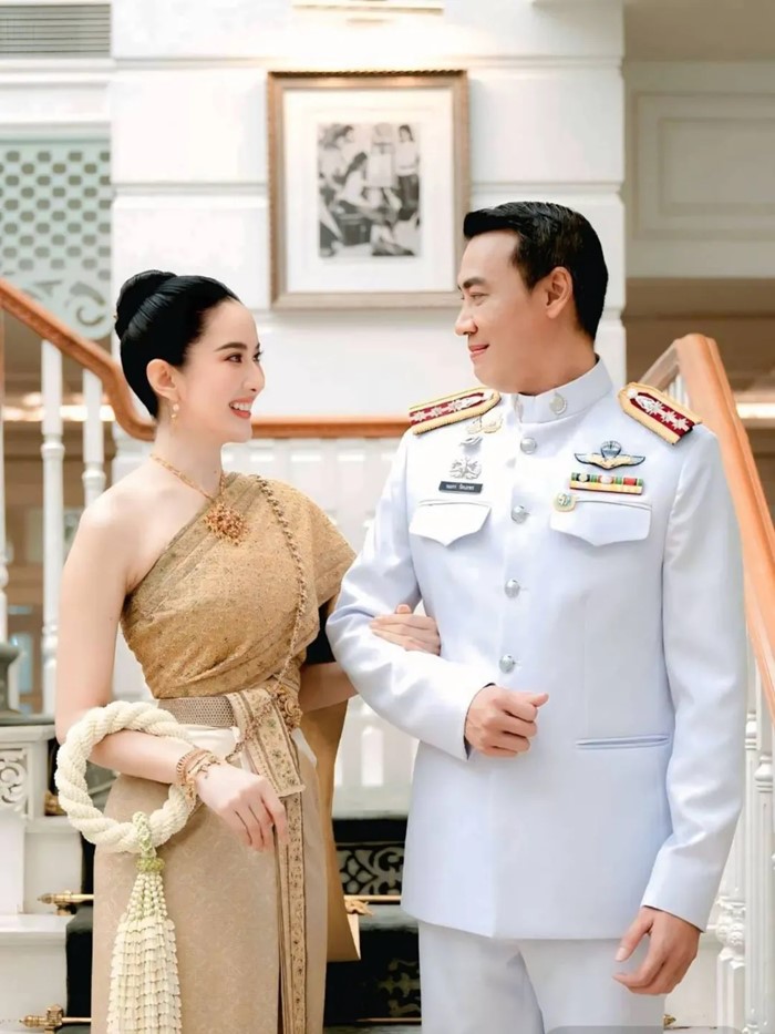 หมวดอ๋อ แต่งงาน หมอเพื่อน ด้าน แอฟ ทักษอร ร่วมยินดี