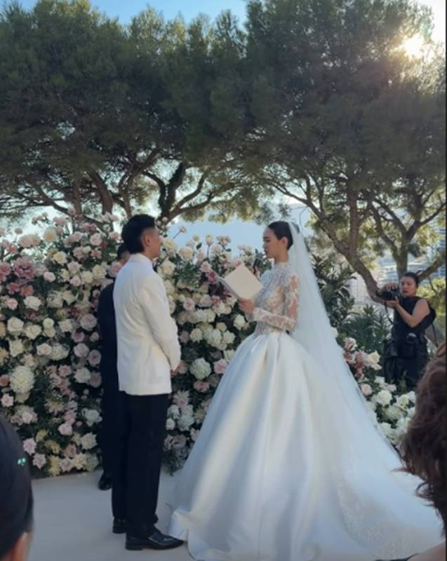 บุ๊ค Olives แต่งงาน