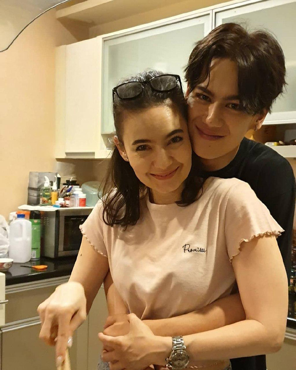 ไอซ์ พาริส, แม่ลูกดารา