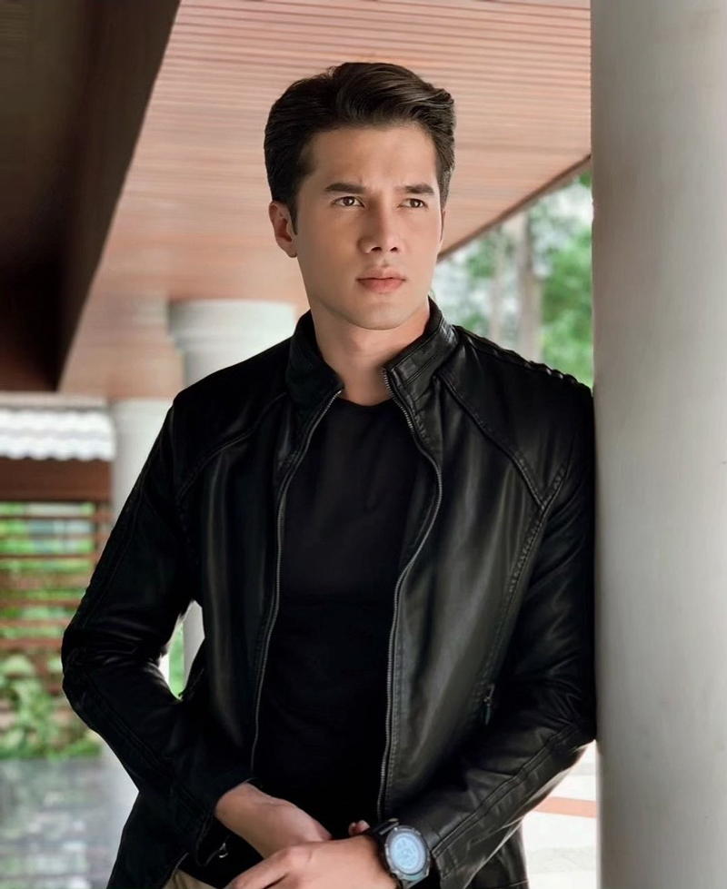 มิกค์ ทองระย้า