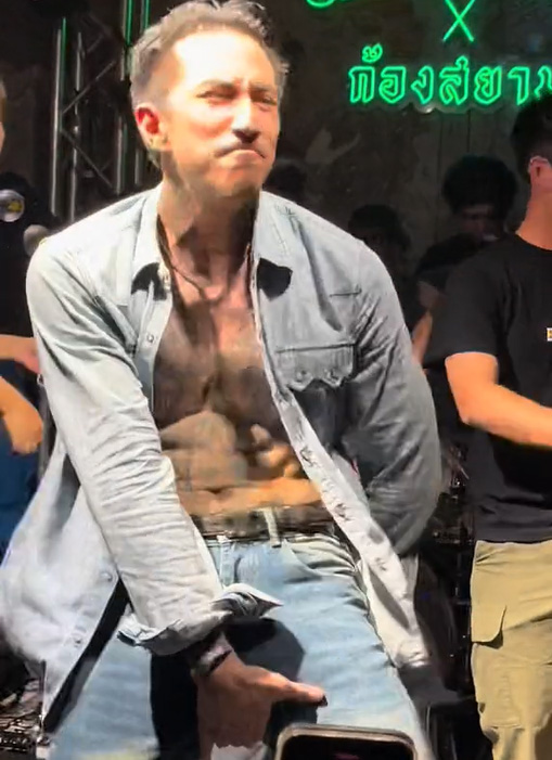 ธามไท แพลงศิลป์