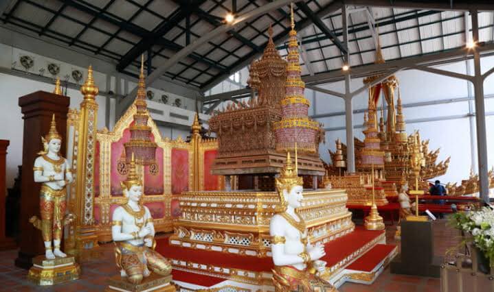 ละครพื้นเมือง