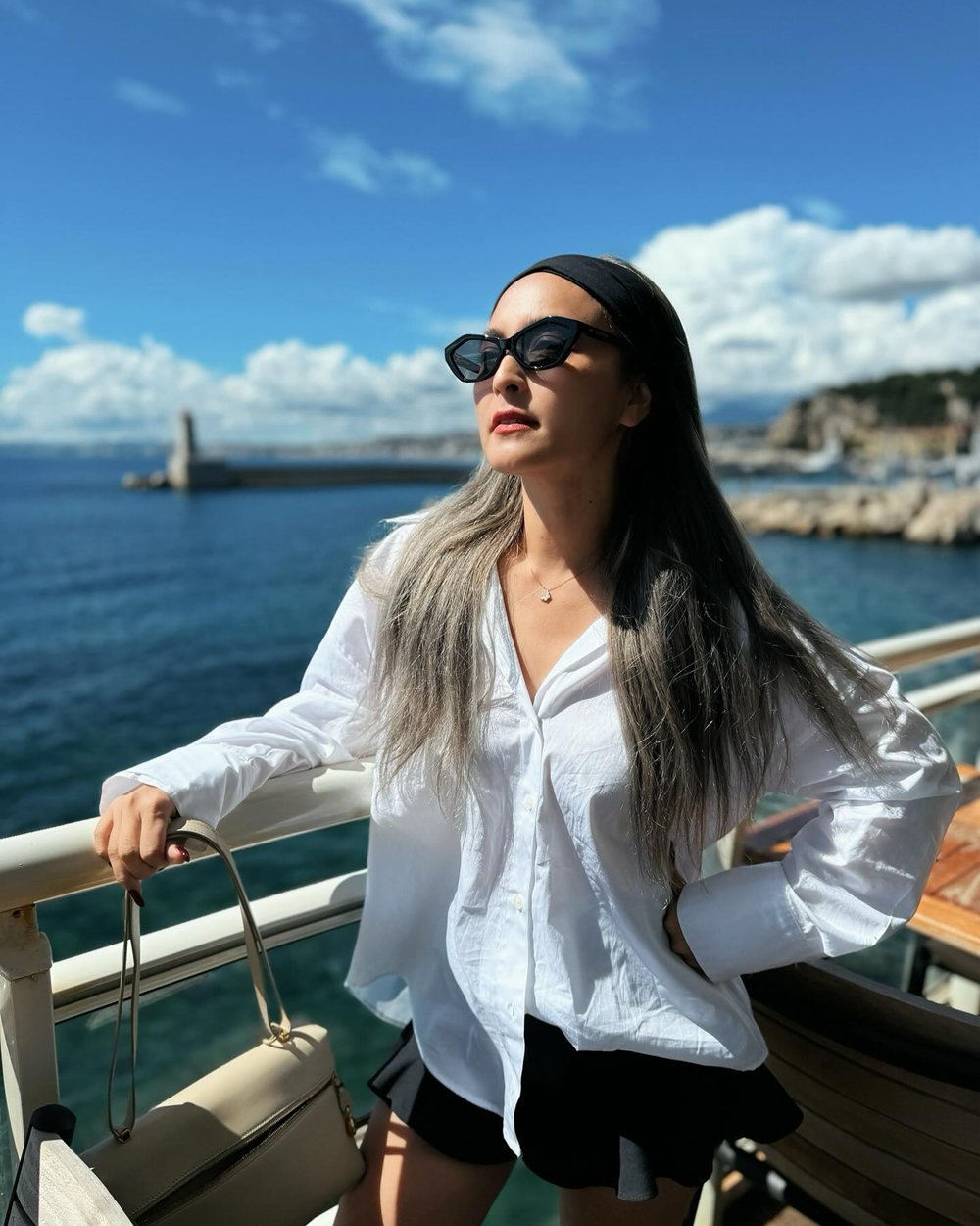 นานา ไรบีนา ซัดคนโยง แอน อลิชา ดาราขายผงผักมีโลกสองใบ