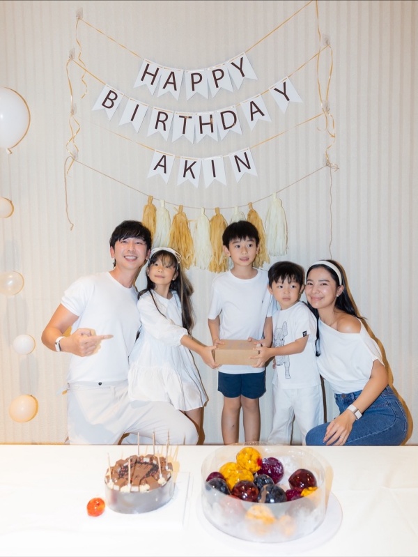  เนย โชติกา จัดปาร์ตี้วันเกิดให้ น้องอคิณ ลูกชายวัย 8 ขวบ 