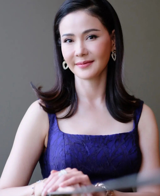 เงาะ กชกร พัฒนาการความสวย