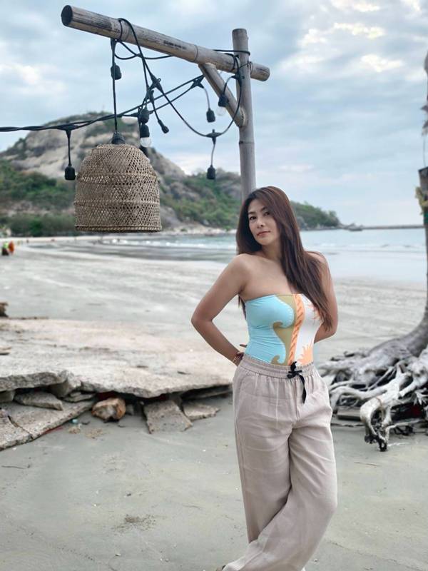 นุ่น รมิดา - หลุยส์ สก๊อต