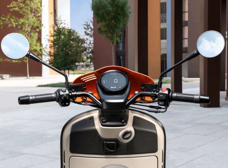 Vespa GTV 300 HPE 2023 ดีไซน์ตัวรถ
