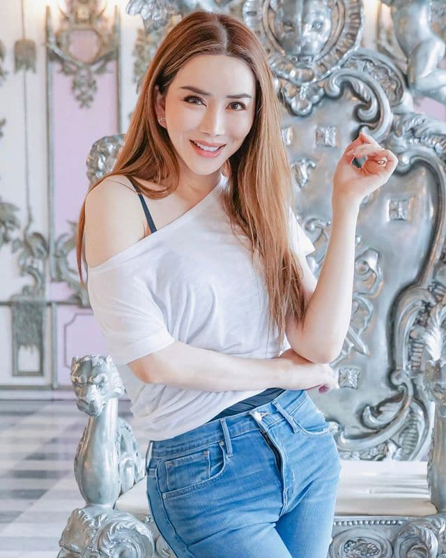 แอน จักรพงษ์ ประวัติ