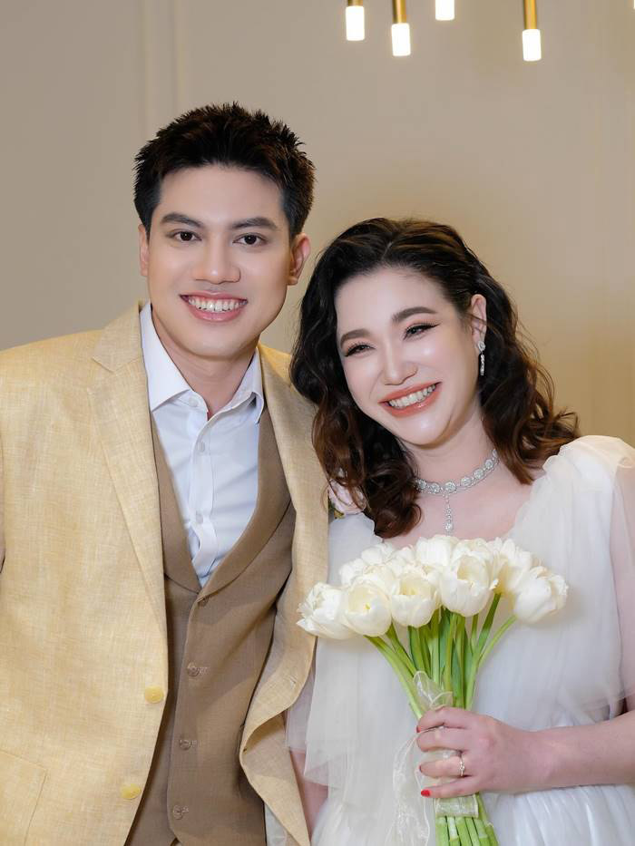 นนนี่ นนลนีย์ ลูกสาว แอน สิเรียม ตอบชัด ประกาศข่าวดีท้อง 4 เดือนแล้ว 