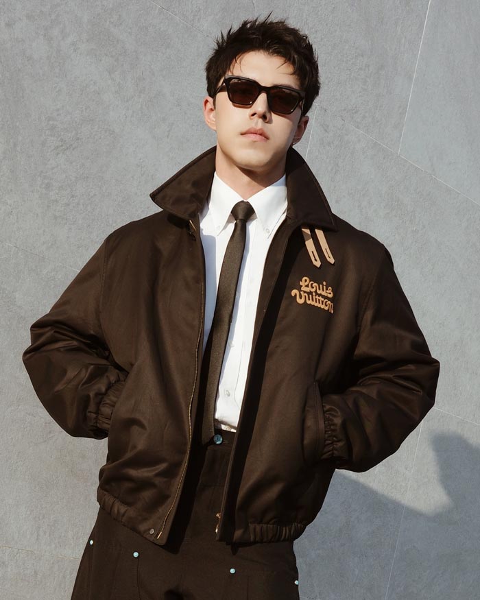 นาย ณภัทร