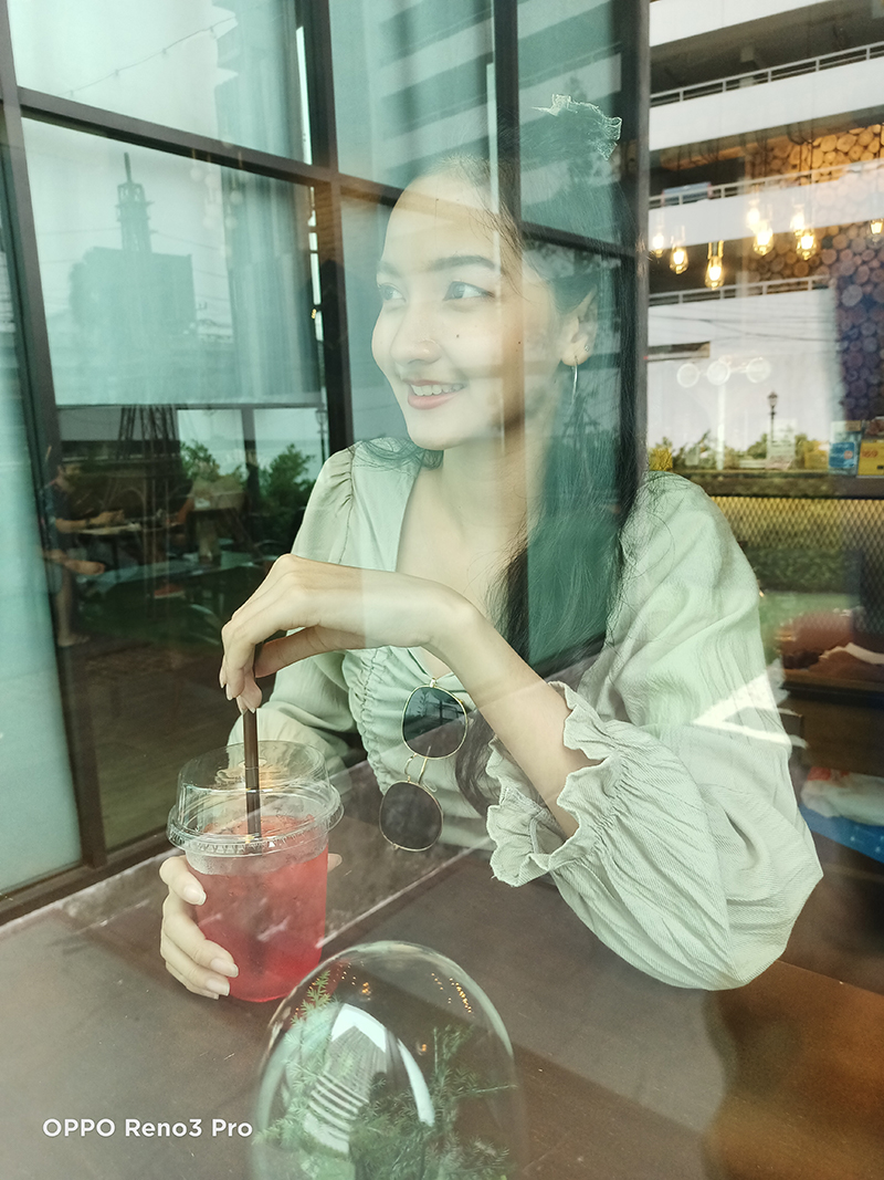 OPPO Reno3 Pro