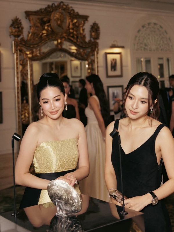 ไฮโซเซนต์ มิว นิษฐา