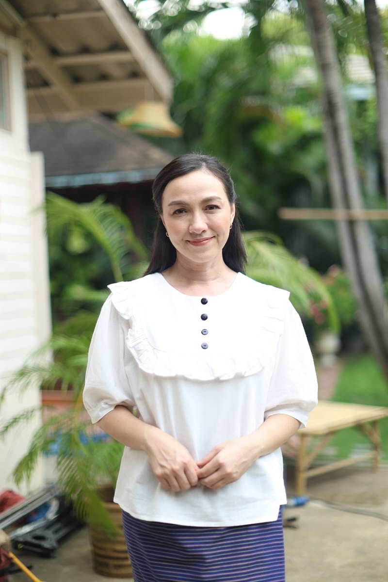 โอป้าลำซิ่ง ก้อย นฤมล