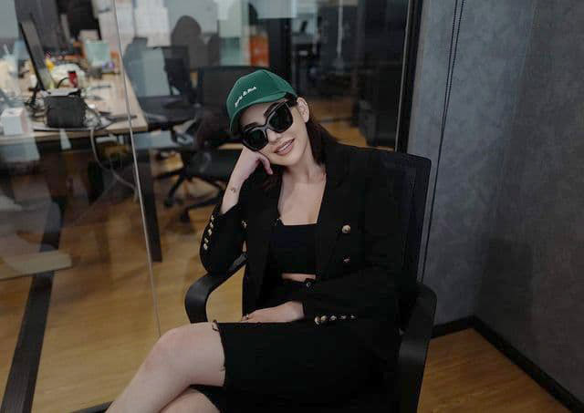 เบล บุษญา