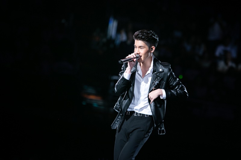 J Adrenaline 360° Concert