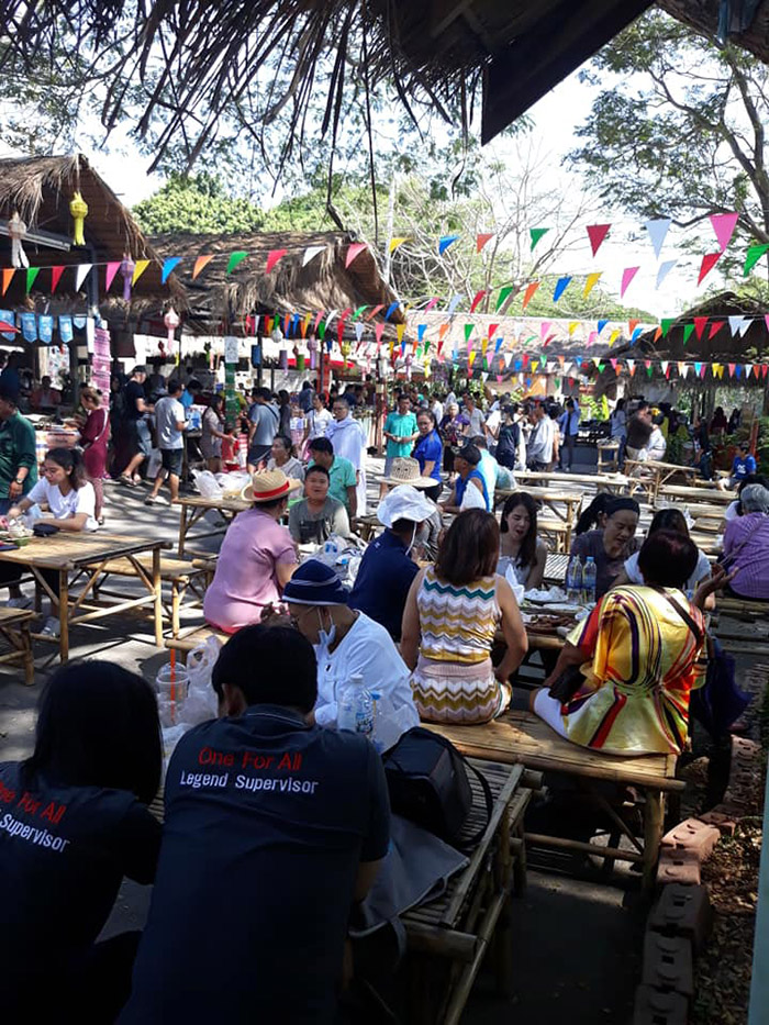 ตลาดต้าน้ำโบราณบ้านต้นตาล