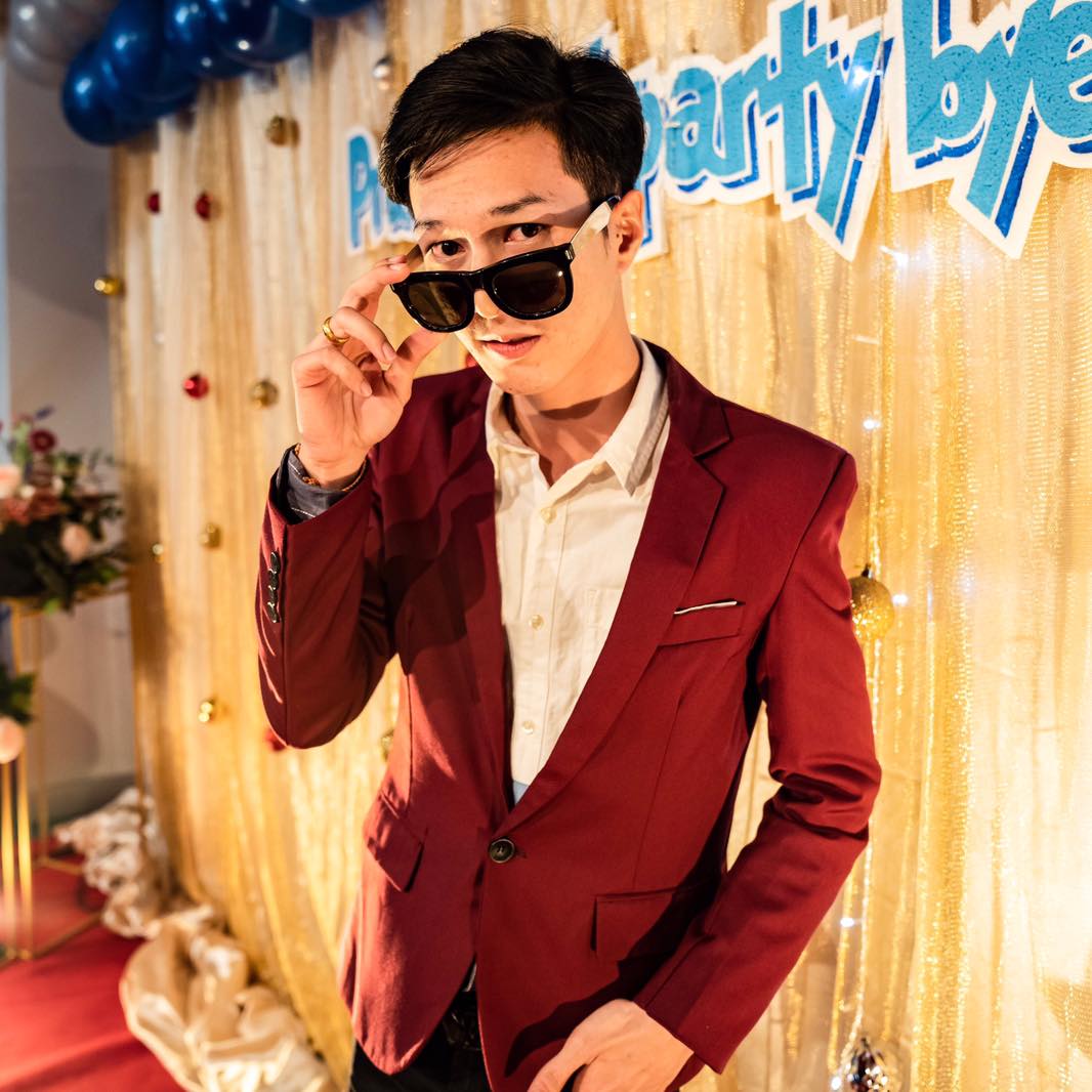 หนุ่มม้าทรงกินเจ