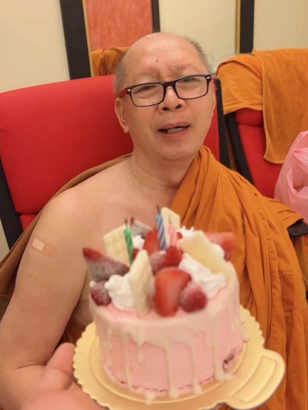 กำปั้น บาซู สูญเสียคุณพ่อ